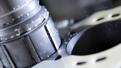 Castrol und Gehring beschließen Partnerschaft