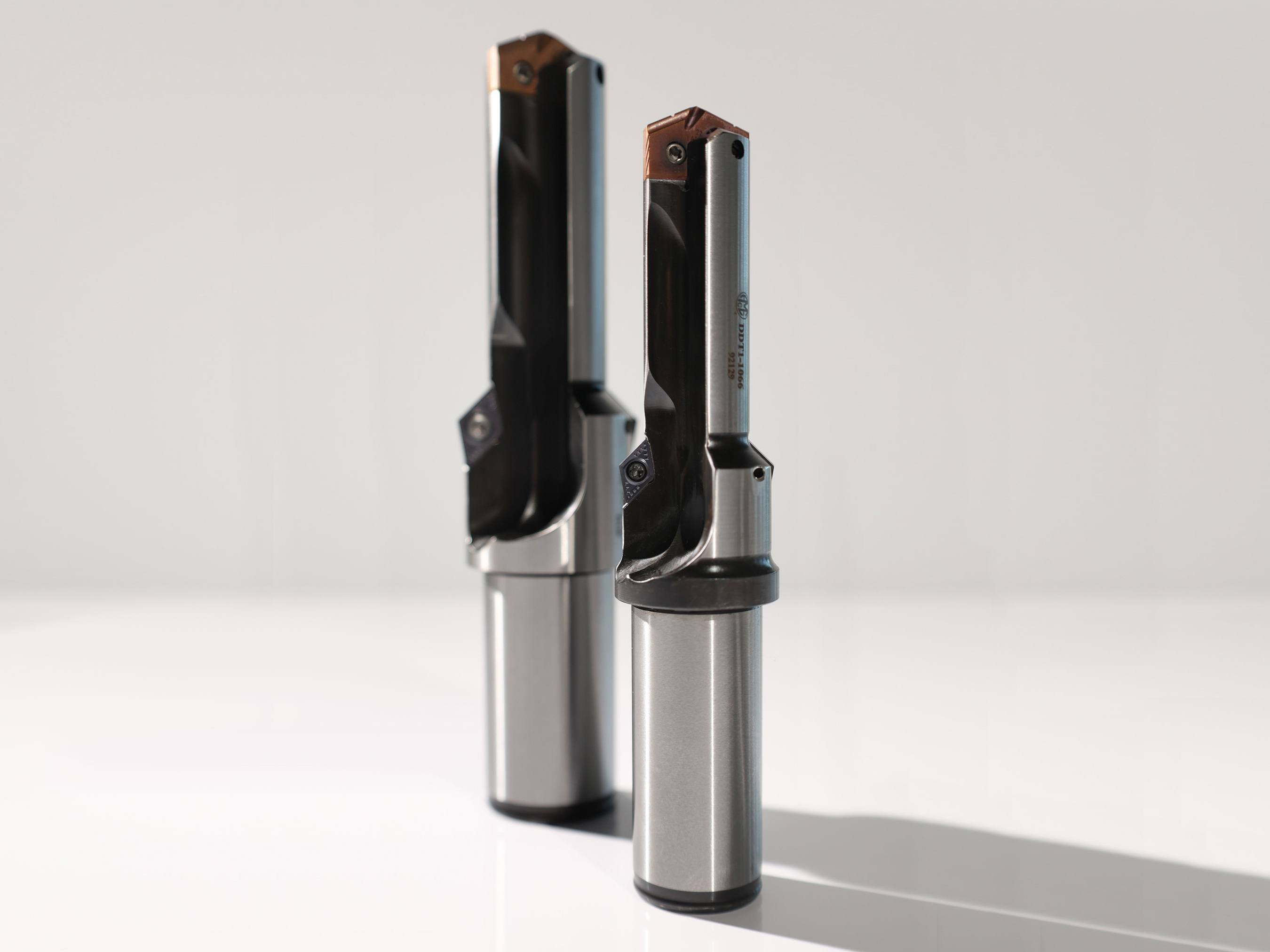 Bohren und Fasen in einem Arbeitsgang - Wohlhaupter präsentiert neuen T-A Pro Bohr-Fas-Halter