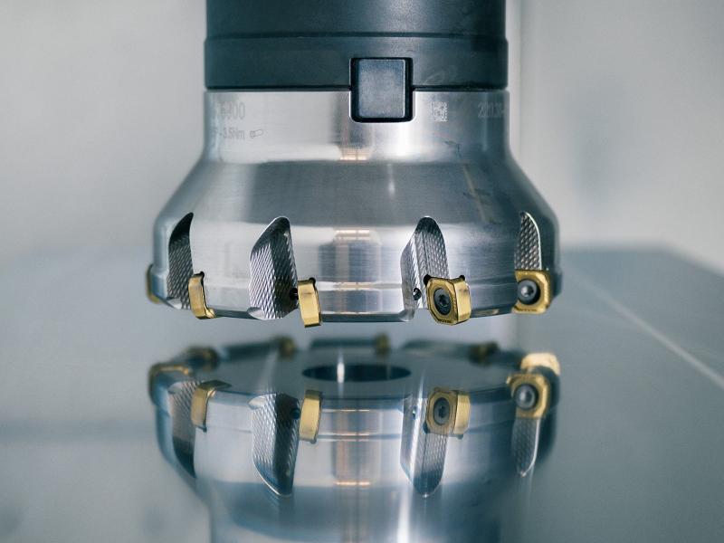 Flexibles Schlichtfrässystem erzeugt glatte Oberflächen ohne Zusatzaufwand