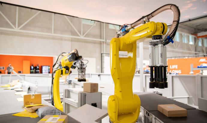 eMagazine Ausgabe 02 | 2025: KI-gestützte Roboterlösungen für die Automatisierung